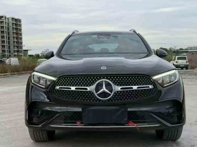 贵港23年奔驰GLC1