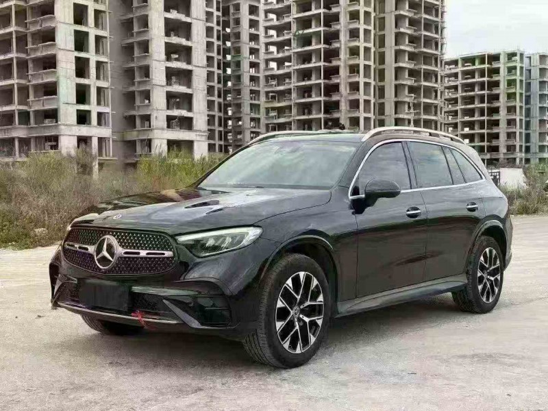 贵港23年奔驰GLC2