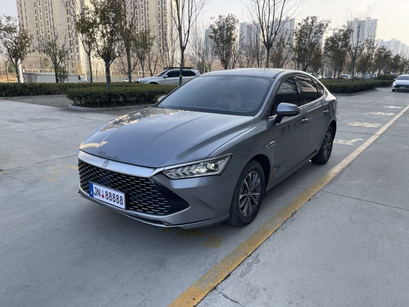 济宁24年比亚迪秦3