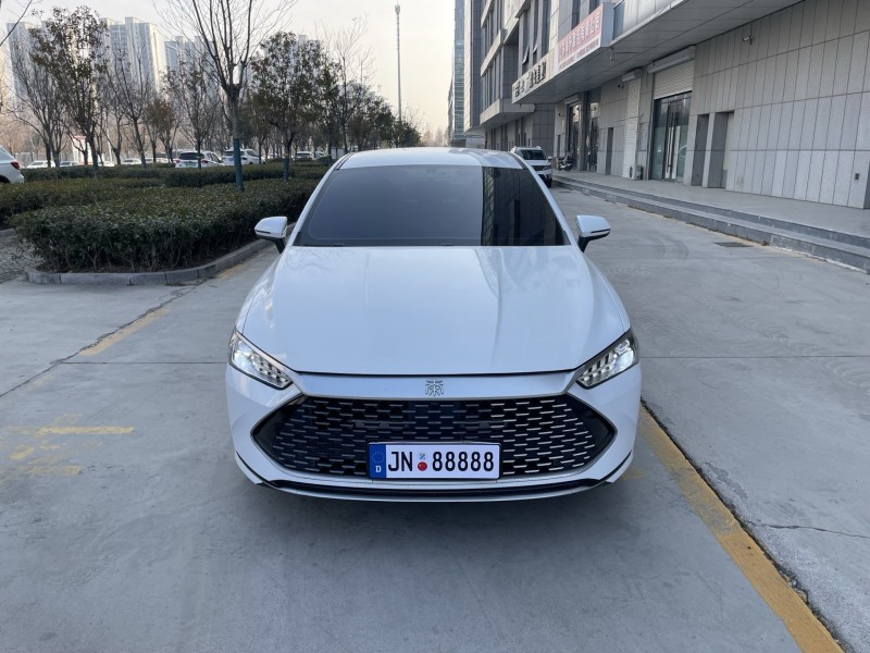 济宁23年比亚迪秦1