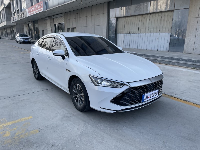 济宁23年比亚迪秦3