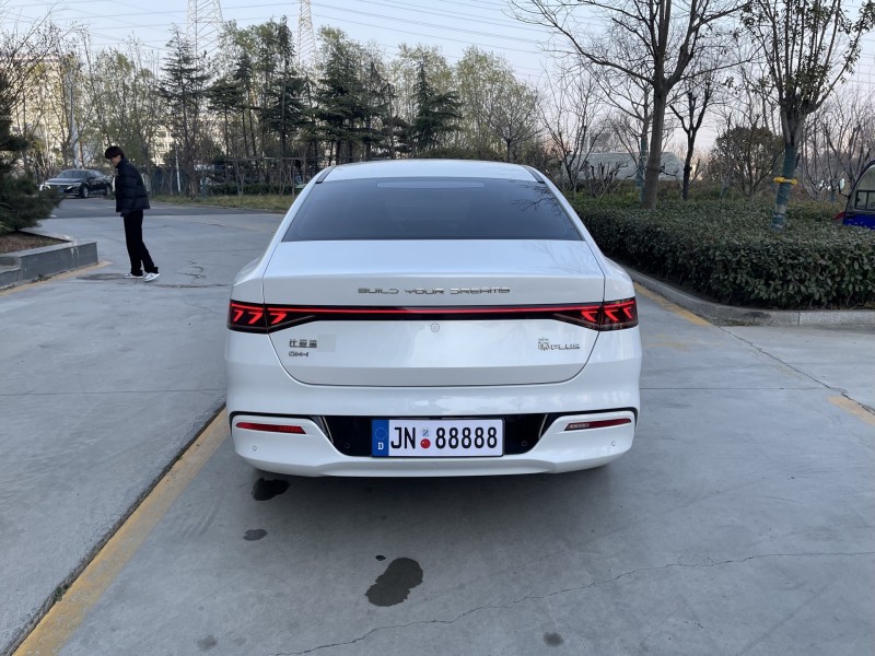 济宁23年比亚迪秦9