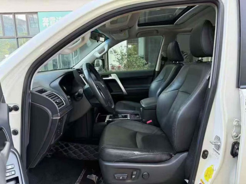 深圳19年丰田普拉多4