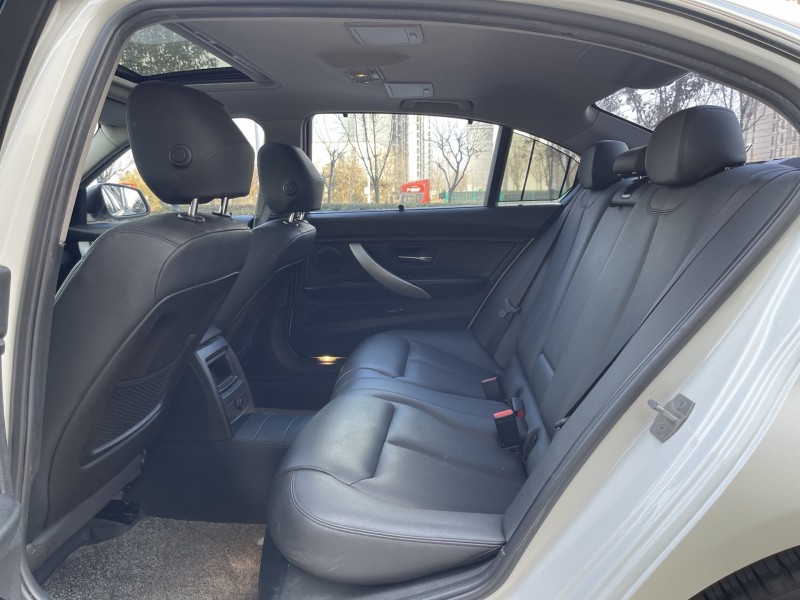 济宁15年宝马3系4