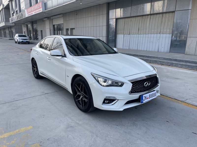 济宁18年英菲尼迪Q50L2