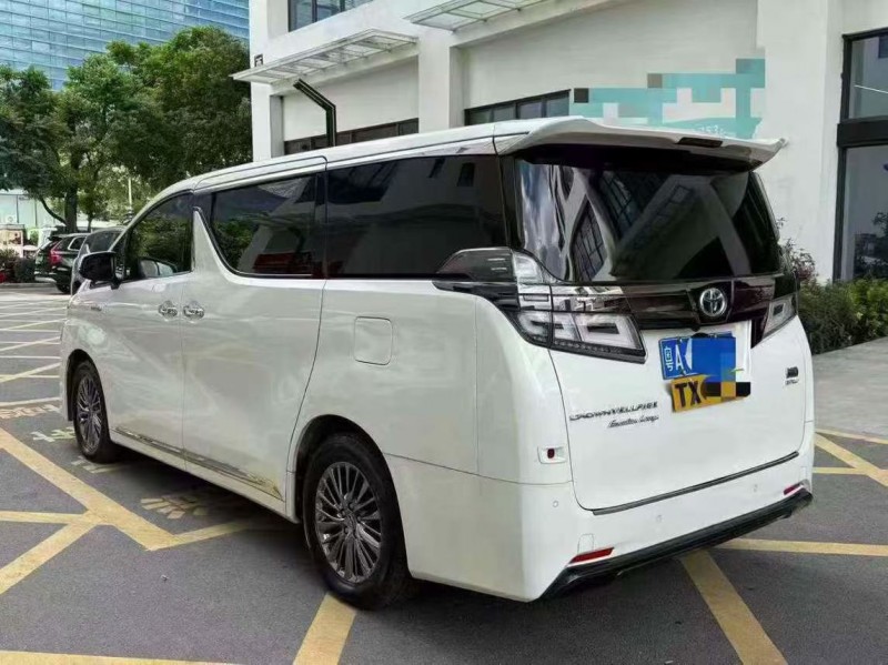 深圳23年丰田埃尔法9