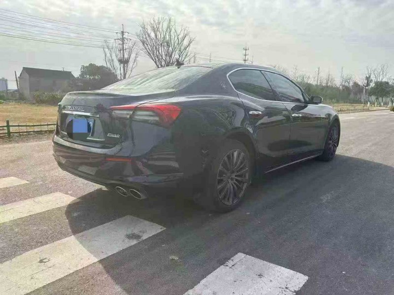 常州21年玛莎拉蒂Ghibli8