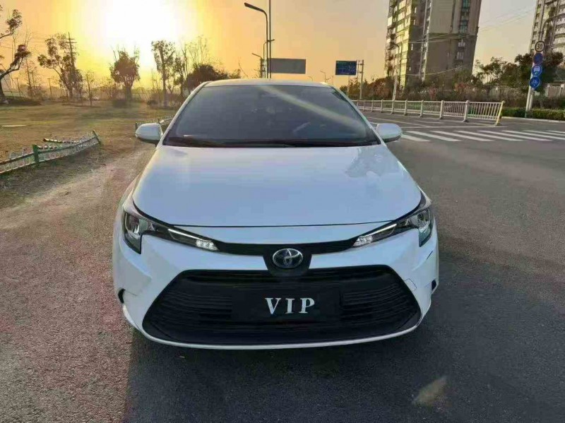 连云港23年丰田雷凌1