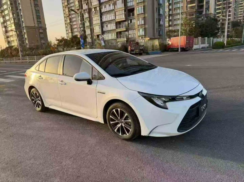 连云港23年丰田雷凌2