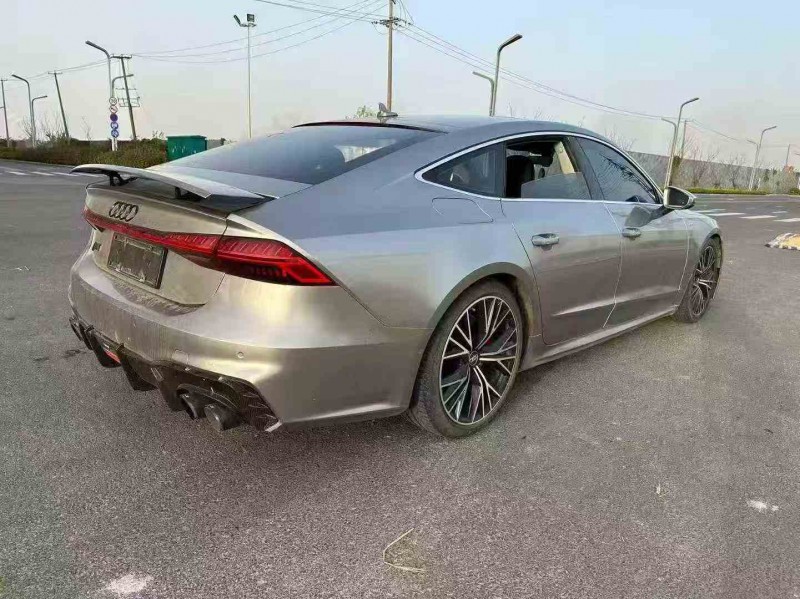 连云港19年奥迪A7L8