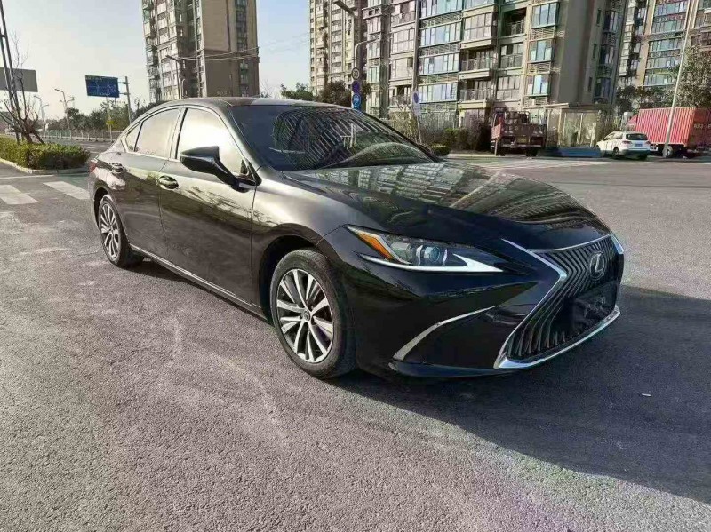 常州20年雷克萨斯ES3