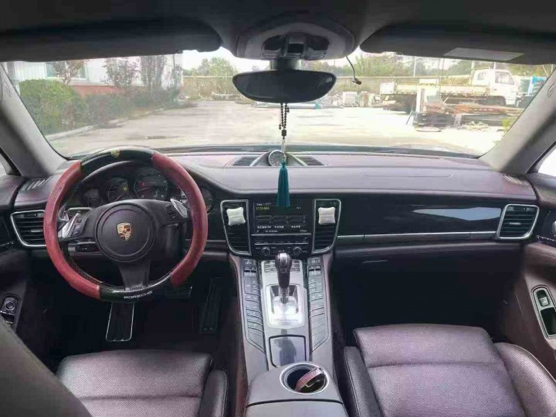 淮安15年保时捷帕拉梅拉5