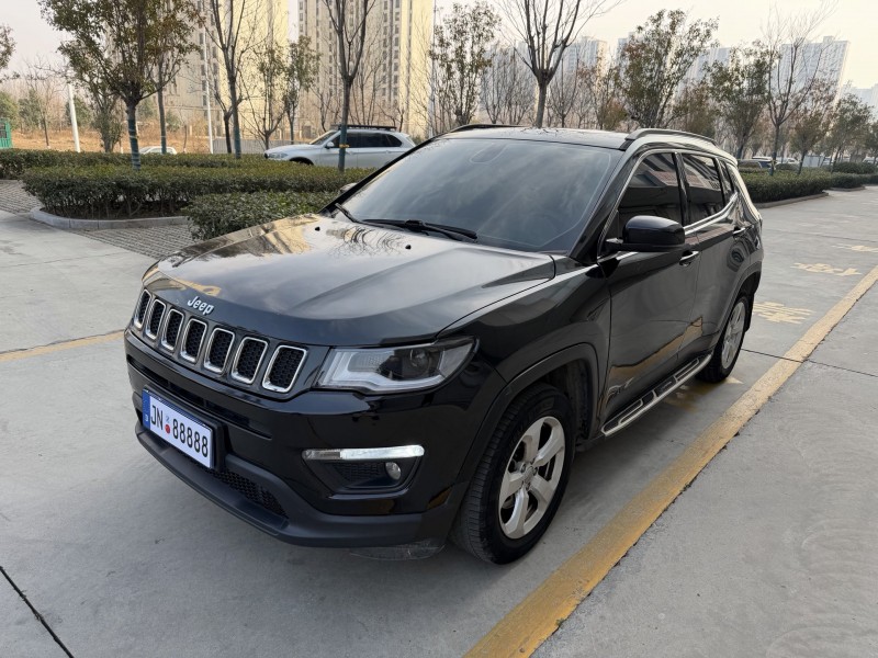 济宁17年Jeep指南者3