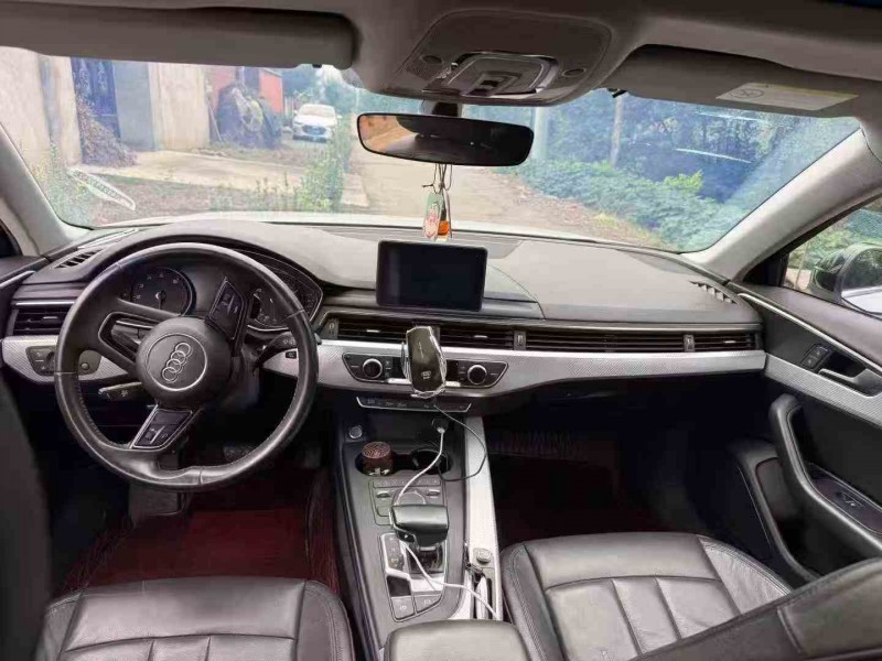 无锡18年奥迪A4L3