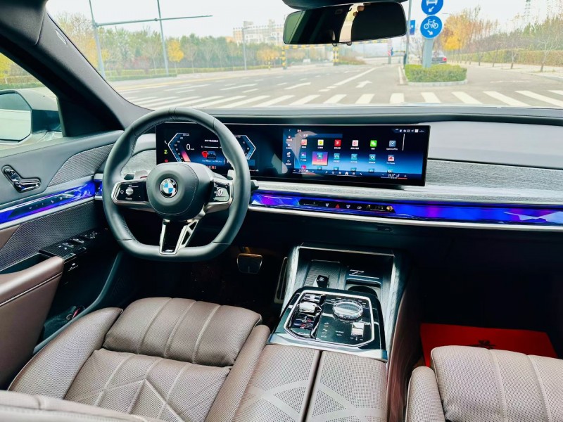 太原24年宝马7系5