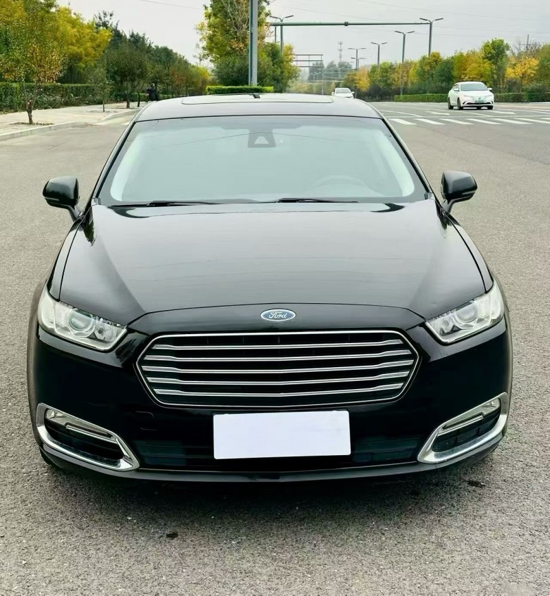 太原16年福特金牛座1