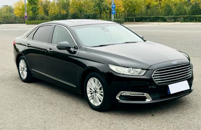 太原16年福特金牛座3