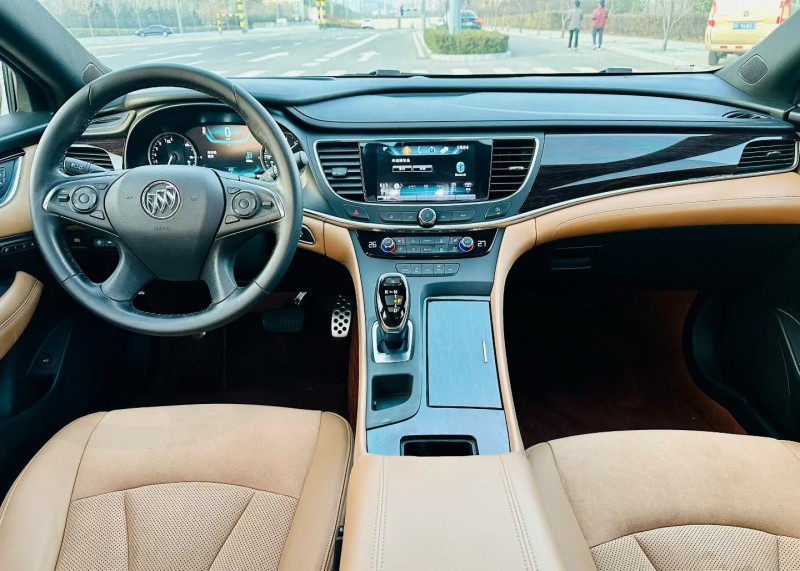 太原16年别克君越7