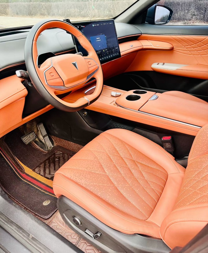 太原23年长安汽车深蓝5