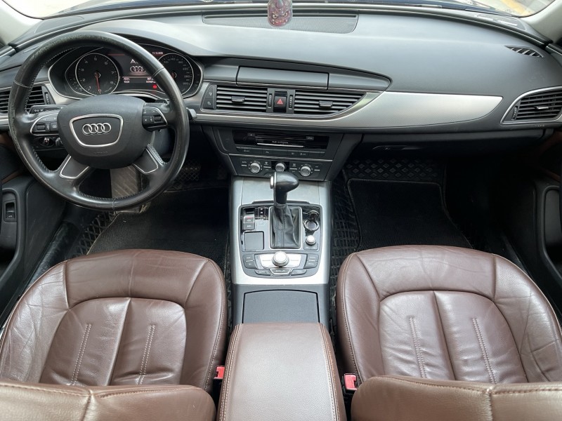 济宁16年奥迪A6L6