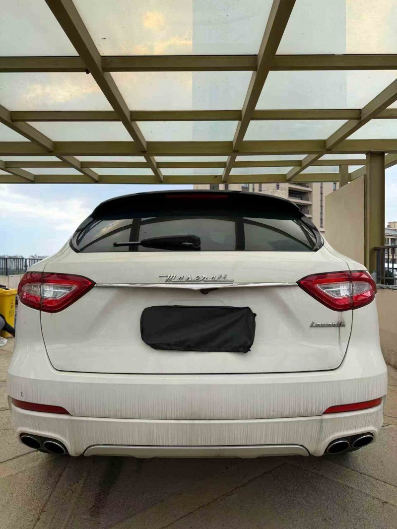 徐州17年玛莎拉蒂Levante9