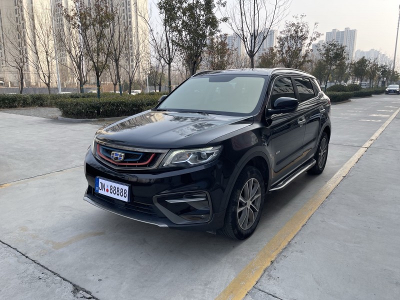 济宁18年吉利博越3