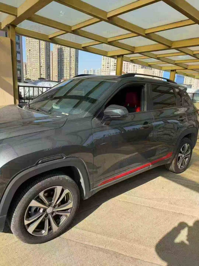 徐州25年长安汽车CS352