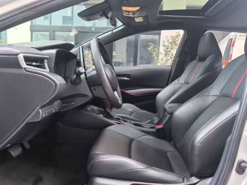 深圳23年丰田雷凌4