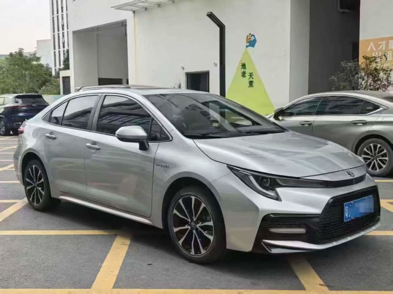 深圳23年丰田雷凌6