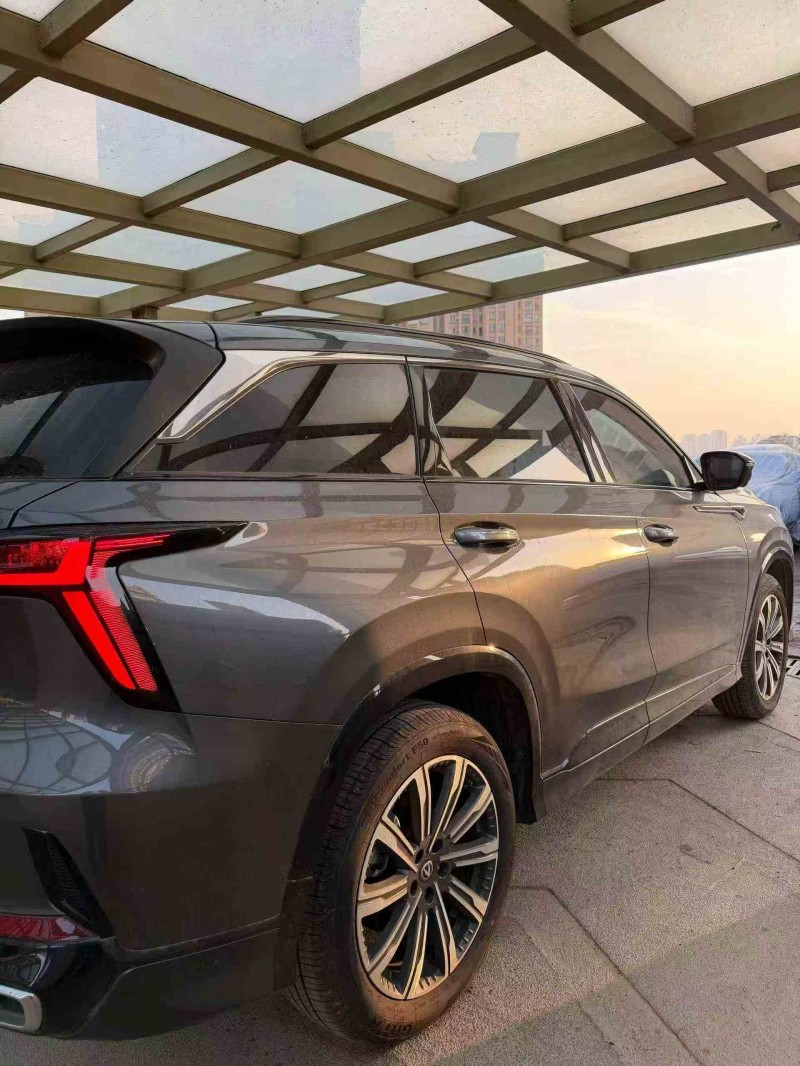 徐州25年长安汽车CS757