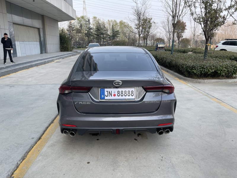 济宁23年传祺影豹9