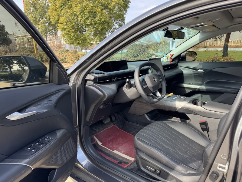 盐城25年长安汽车逸动7