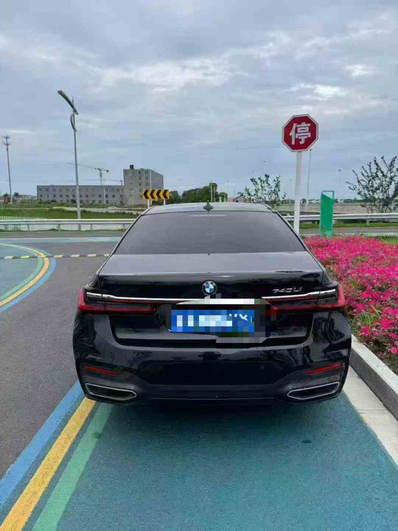 徐州22年宝马7系8
