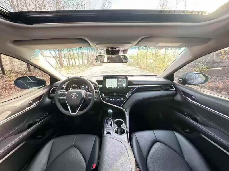 烟台23年丰田凯美瑞6