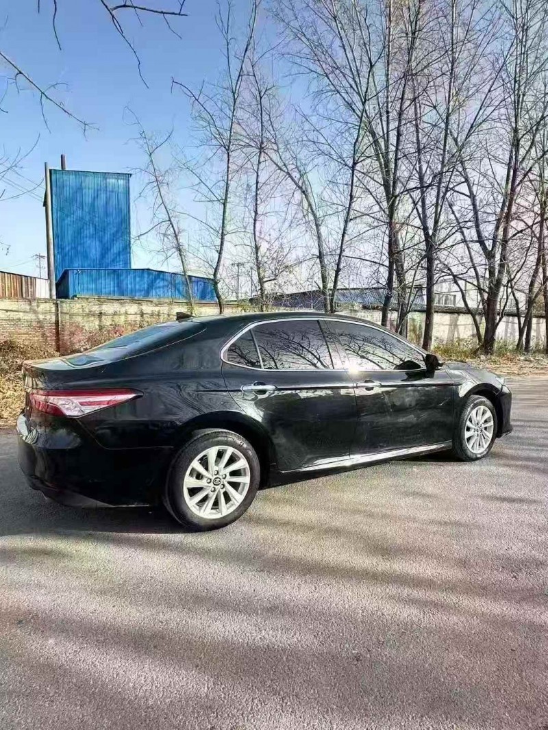 烟台23年丰田凯美瑞8