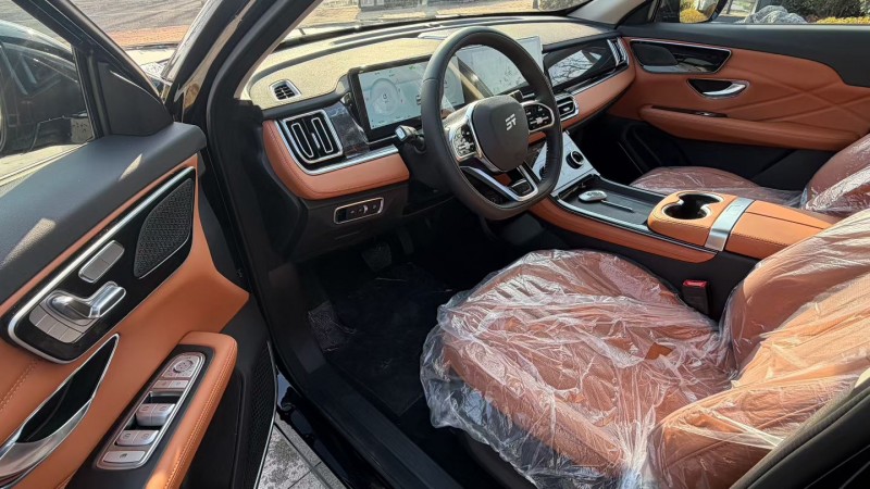 青岛25年奇瑞捷途6