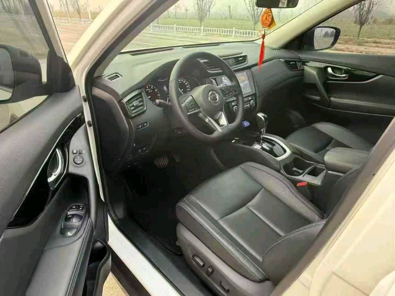 商丘24年日产奇骏4