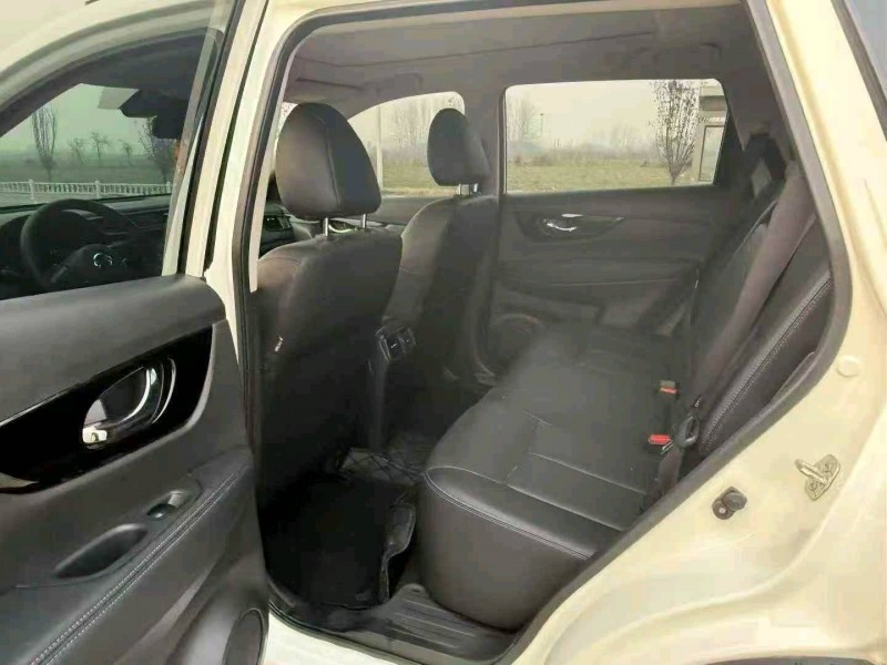 商丘24年日产奇骏6