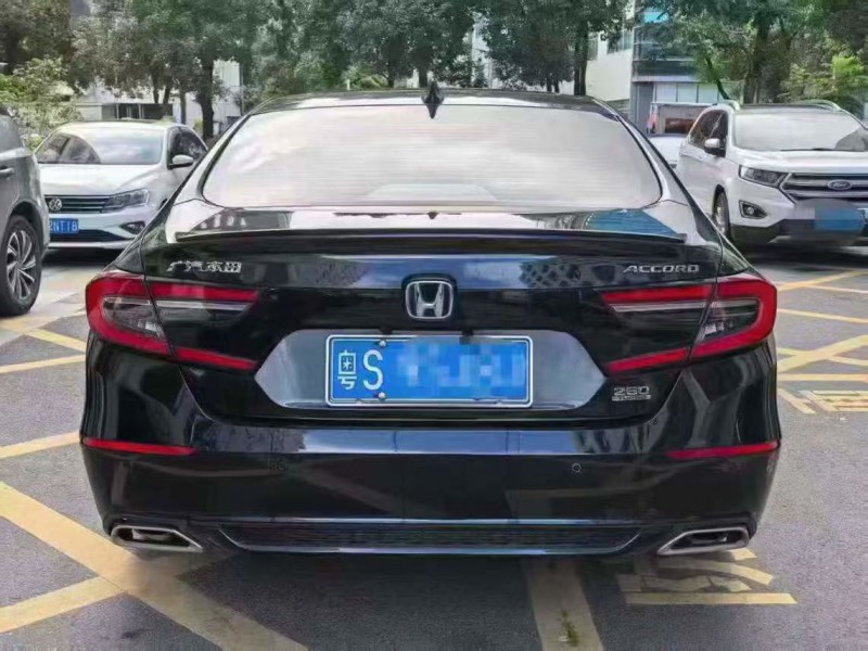 深圳23年本田雅阁6