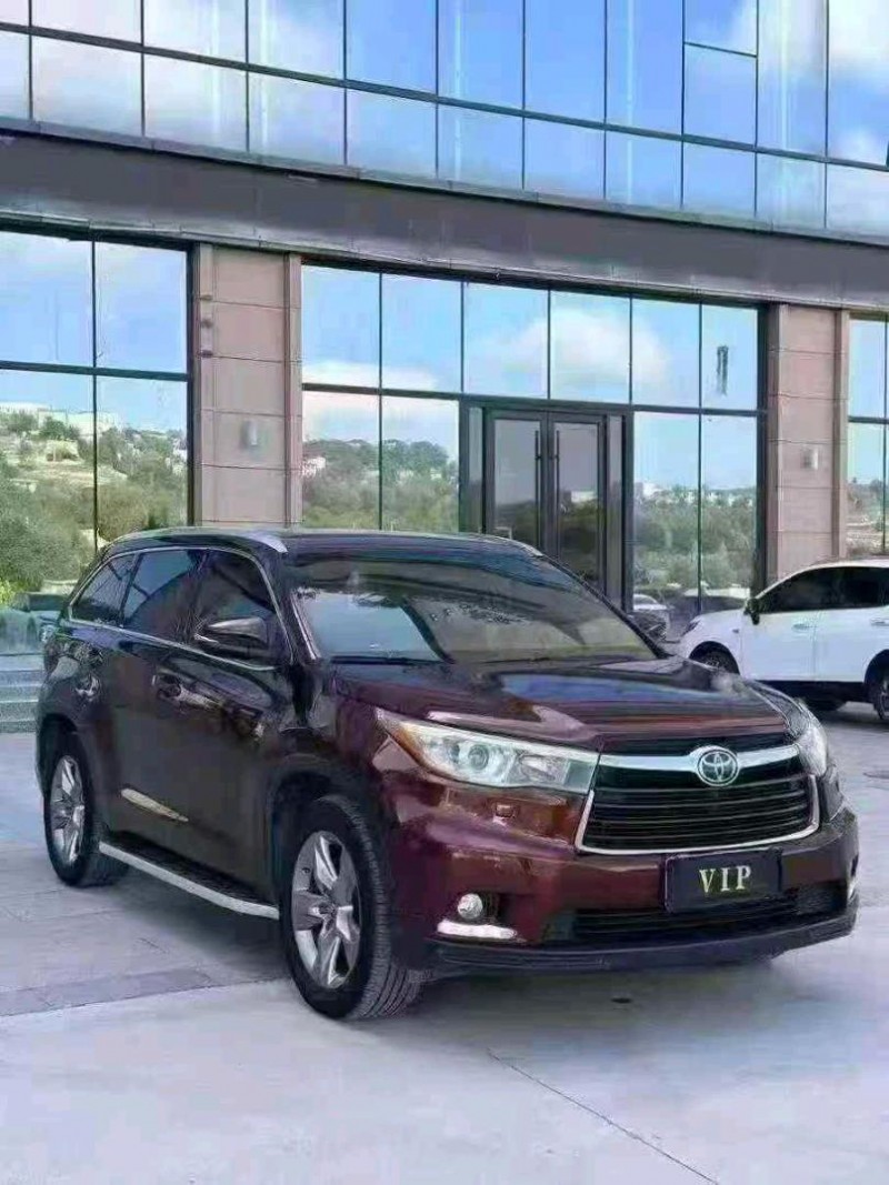 郑州16年丰田汉兰达3