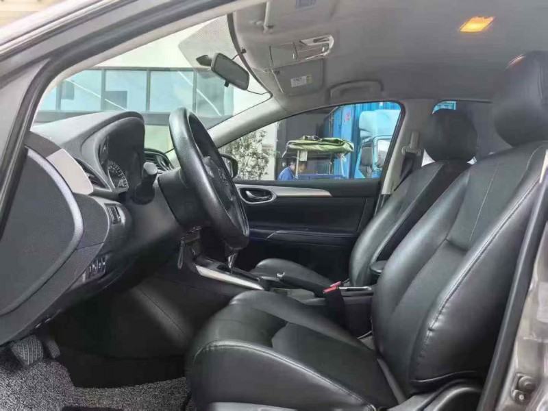 深圳20年日产轩逸4