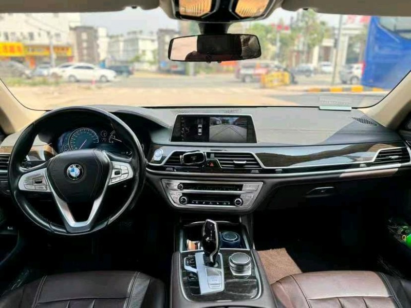 东莞16年宝马7系6