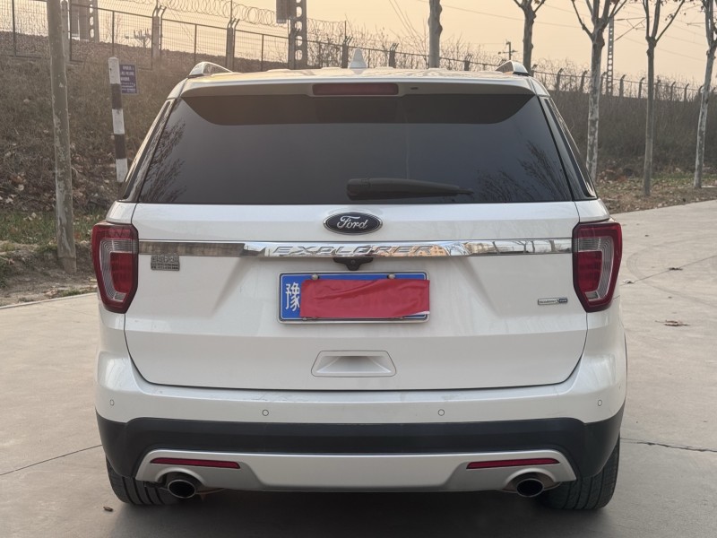 郑州17年福特探险者3