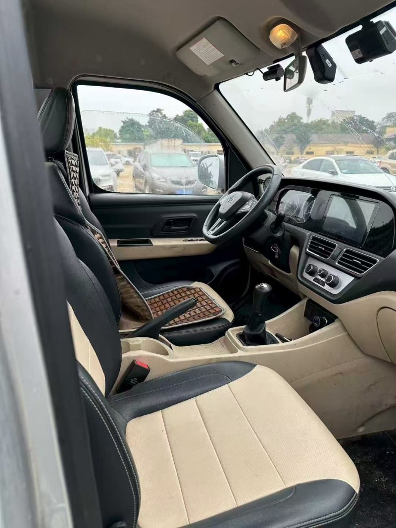 广州24年长安汽车睿行7