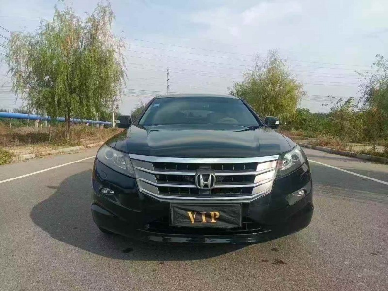 枣庄12年本田雅阁1