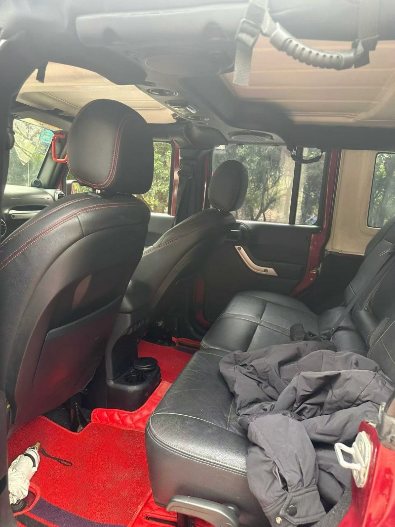 广州12年Jeep牧马人8