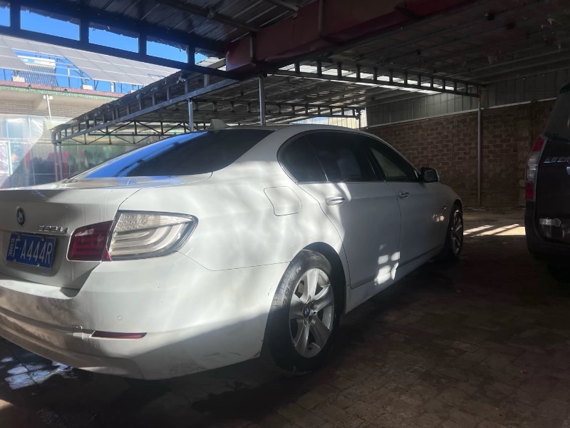 保定11年宝马5系4