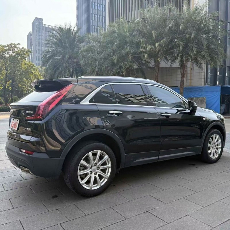 佛山20年凯迪拉克XT48