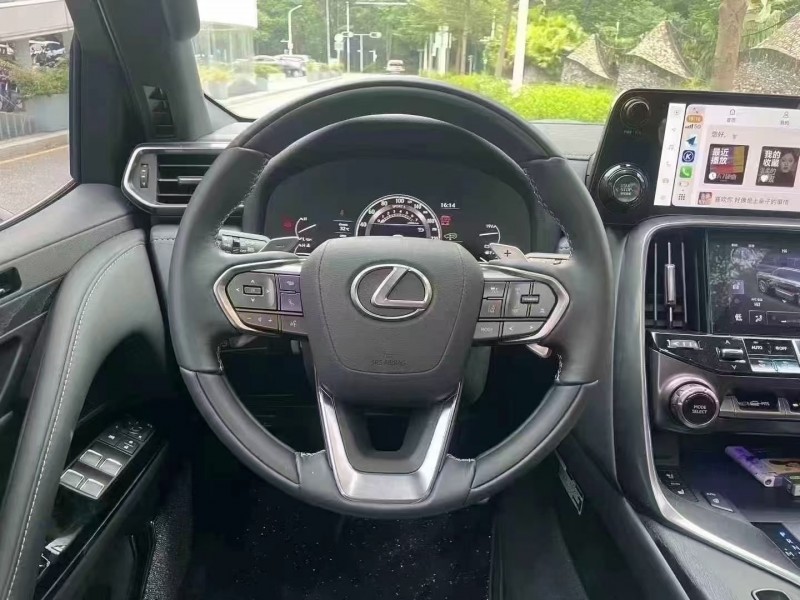 深圳25年雷克萨斯LX5