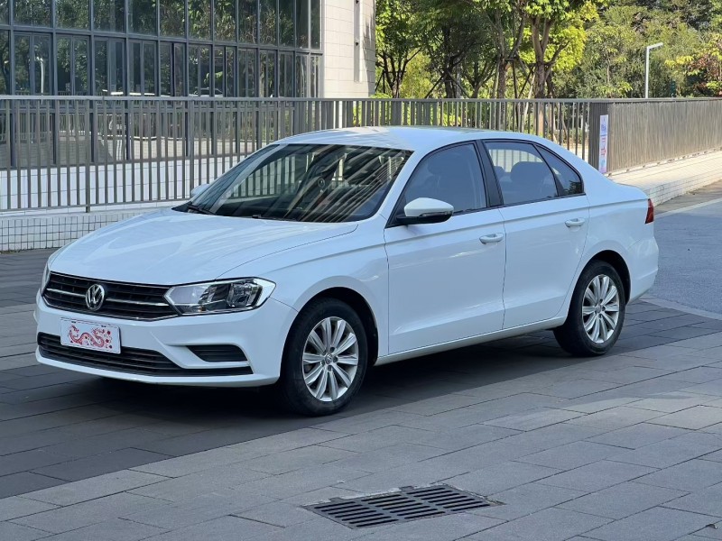 佛山21年大众宝来3